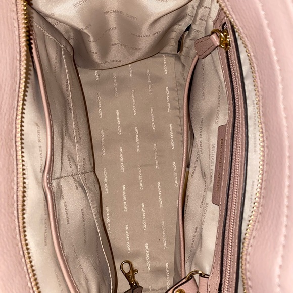 Michael Kors Hamilton Large East West Leather Satchel - Picture 9 of 10